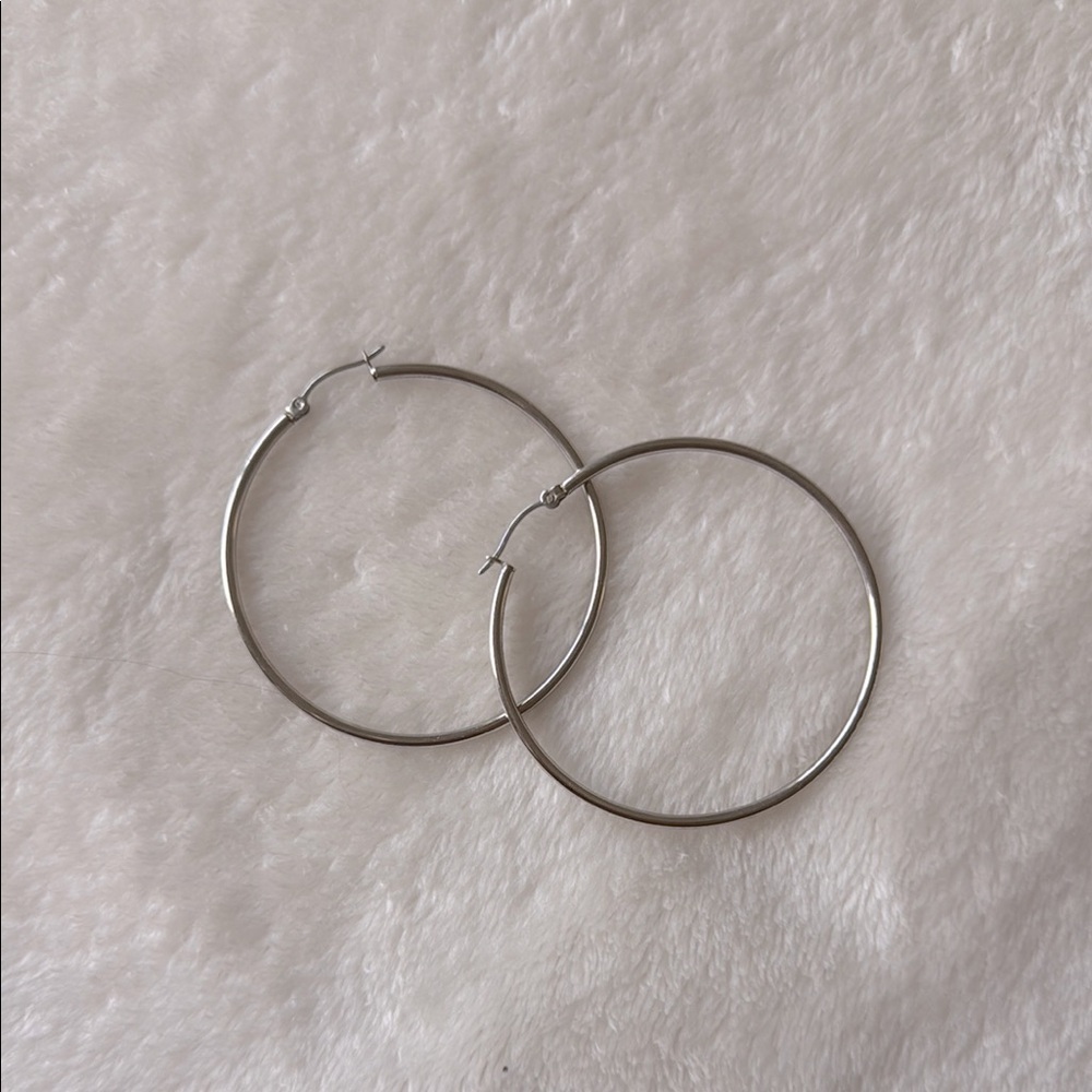 Stainless steel silver hoop earrings